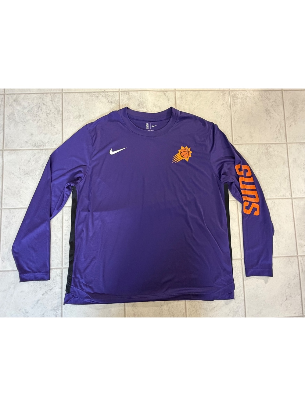 Nike Phoenix Suns purple long sleeve Dri-FIT shirt